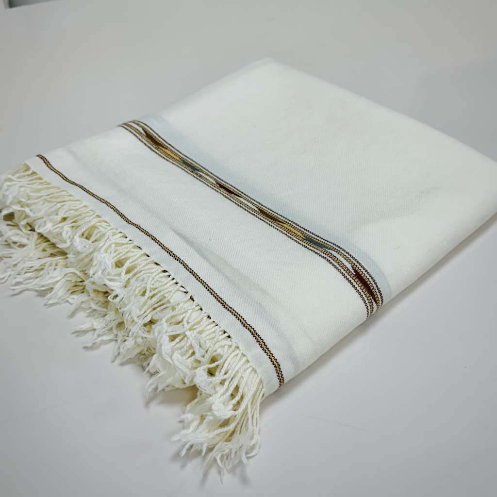 Half White Wool Shawl – 100% Pure & Timeless