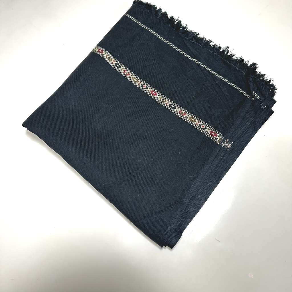 Classic Black Shawl – Elegant, Soft & Stylish